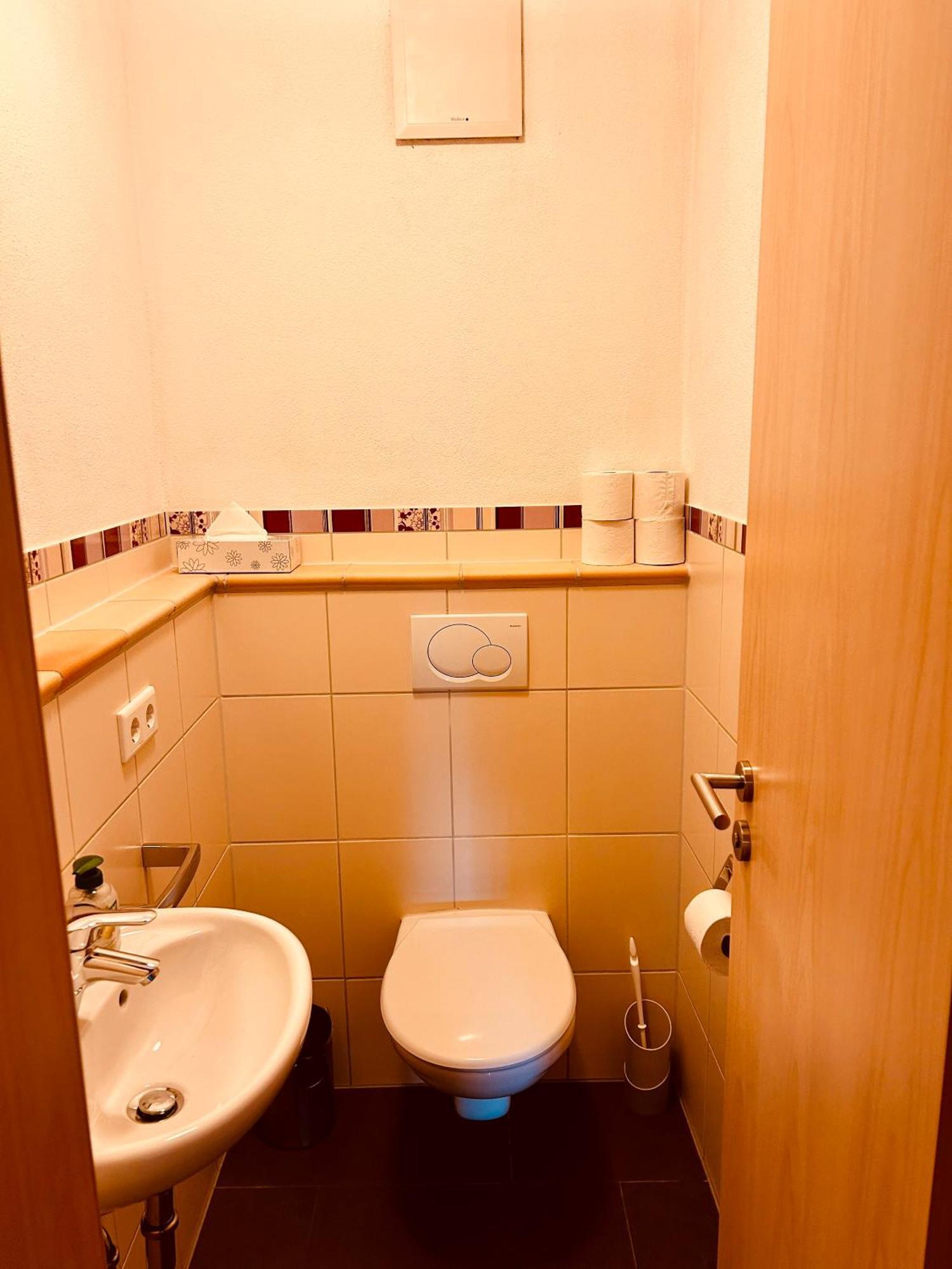 Apartments Maxim Rust Luaran gambar