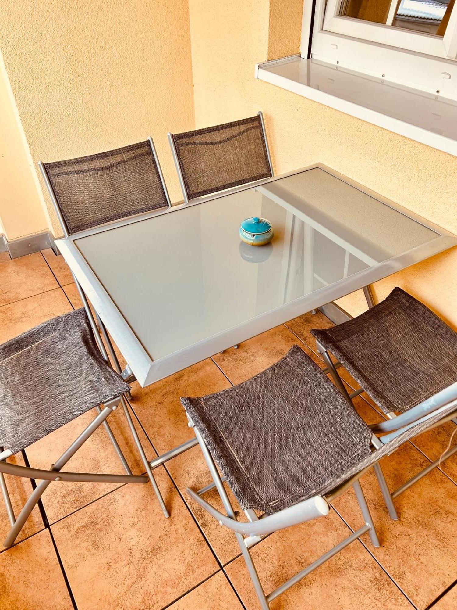 Apartments Maxim Rust Luaran gambar
